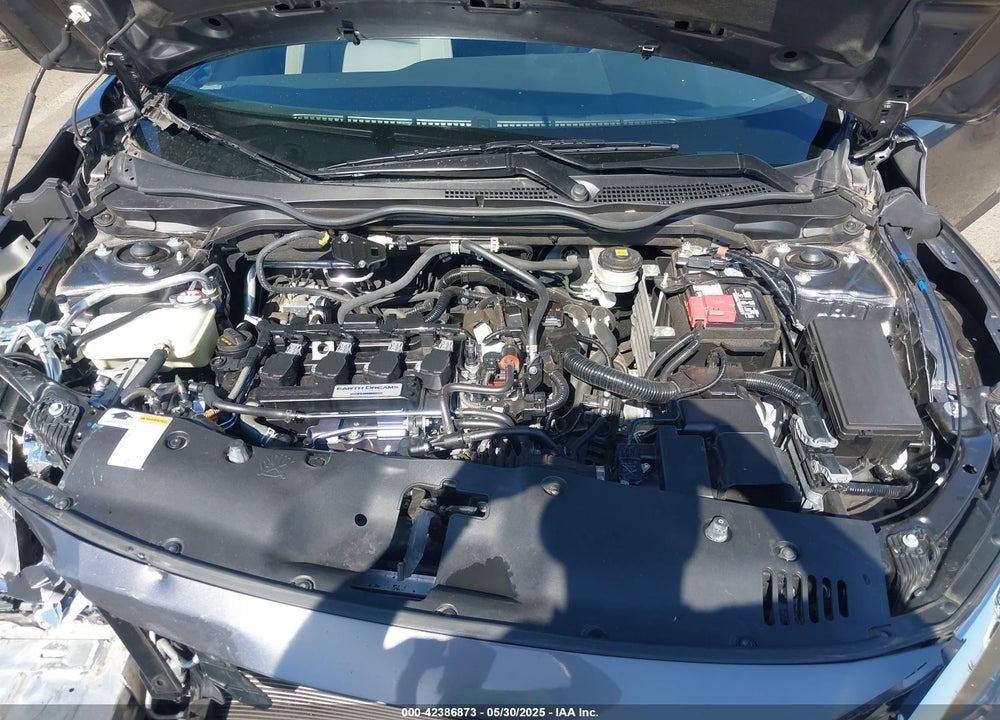 2018 HONDA CIVIC VIN: JHMFC1F30JX018885