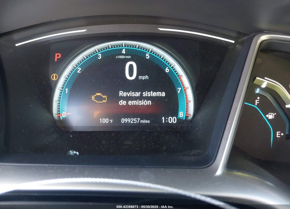 2018 HONDA CIVIC VIN: JHMFC1F30JX018885