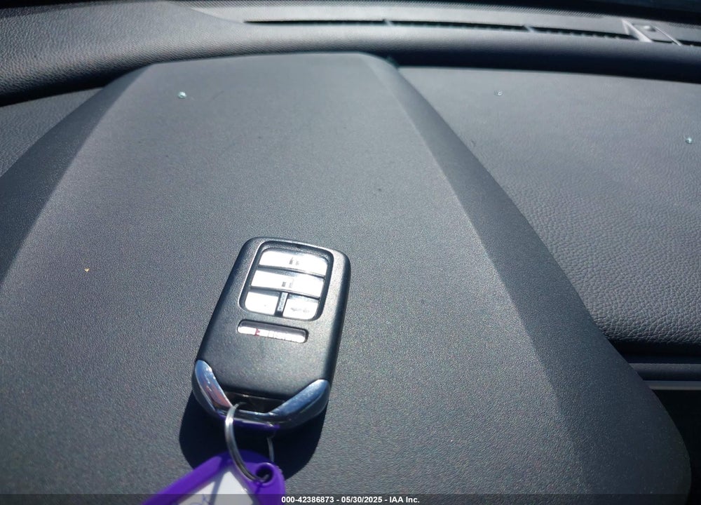 2018 HONDA CIVIC VIN: JHMFC1F30JX018885
