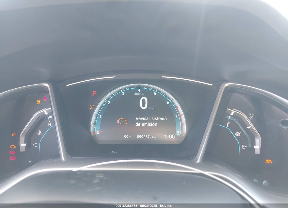 2018 HONDA CIVIC VIN: JHMFC1F30JX018885