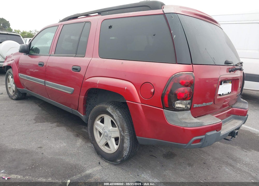 2002 CHEVROLET TRAILBLAZER EXT LT VIN: 1GNES16S826126676