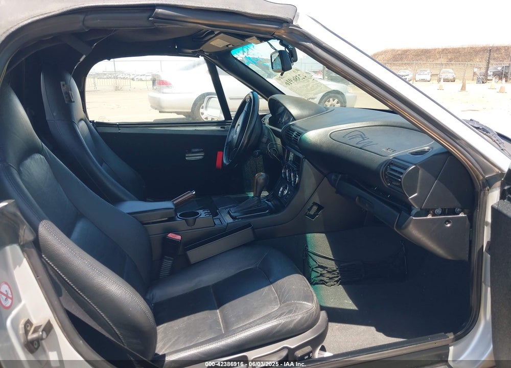 2001 BMW Z3 3.0I VIN: WBACN53401LL48257