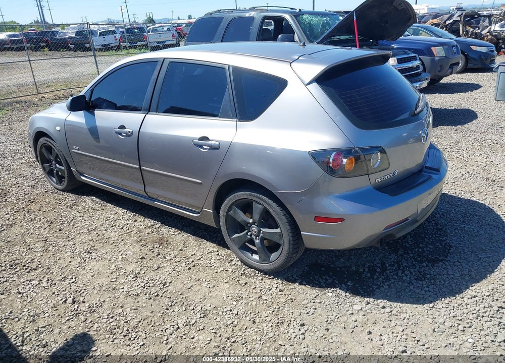 2005 MAZDA MAZDA3 VIN: JM1BK143751281180