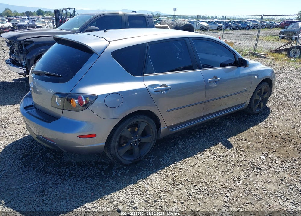 2005 MAZDA MAZDA3 VIN: JM1BK143751281180