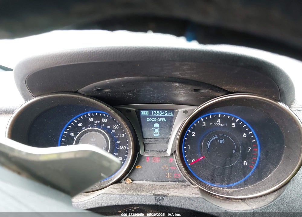 2015 HYUNDAI GENESIS VIN: KMHHT6KJ8FU129250