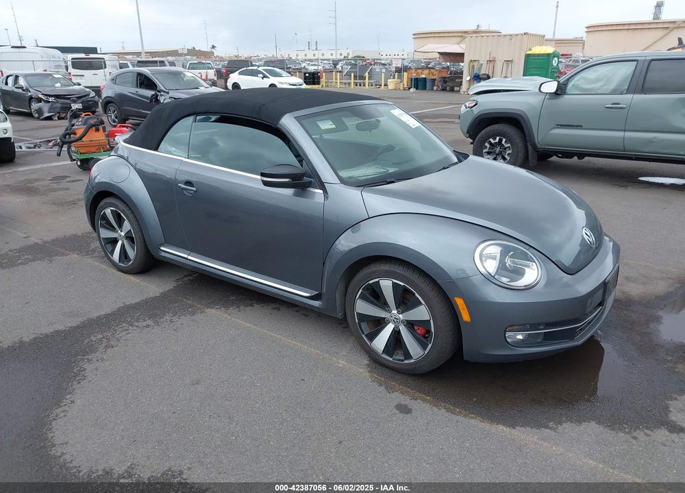 2013 VOLKSWAGEN BEETLE 2.0T VIN: 3VW7A7AT0DM813433