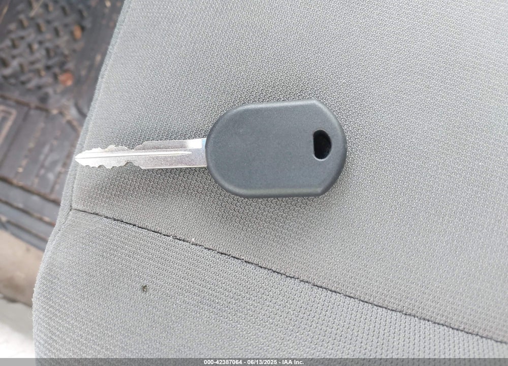 2010 FORD ESCAPE VIN: 1FMCU0C72AKC68835