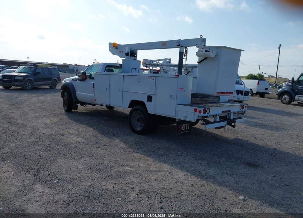 2015 FORD F-450 CHASSIS XL VIN: 1FDUF4GY2FED43600