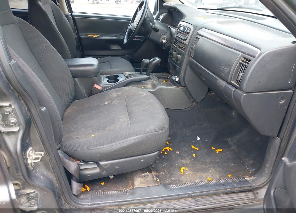 2003 JEEP GRAND CHEROKEE VIN: 1J4GW48S83C553535