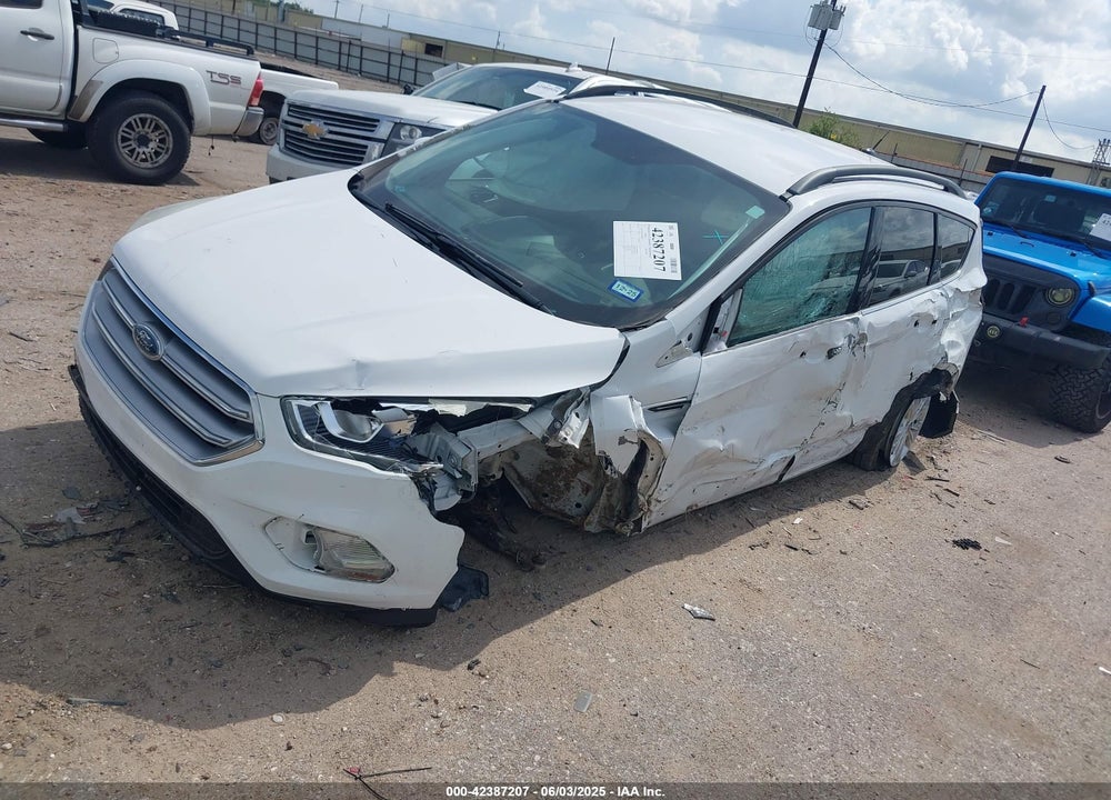 2017 FORD ESCAPE VIN: 1FMCU9GD0HUB99811
