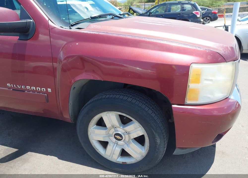 2008 CHEVROLET SILVERADO 1500 VIN: 2GCEC13J281211496