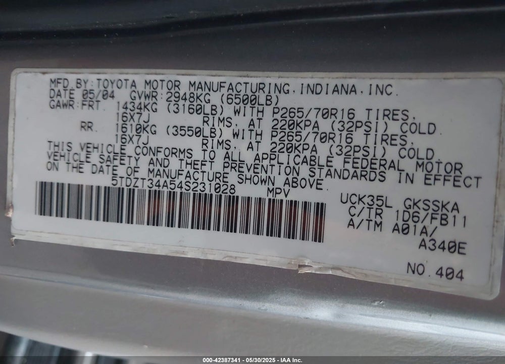 2004 TOYOTA SEQUOIA SR5 V8 VIN: 5TDZT34A54S231028
