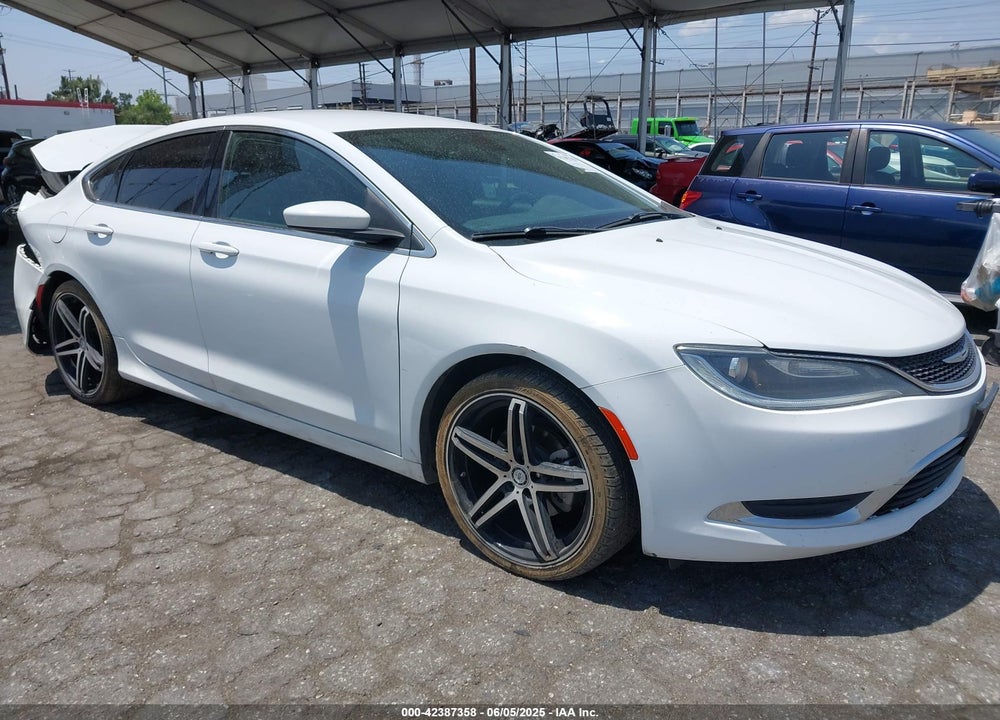 2015 CHRYSLER 200 LIMITED VIN: 1C3CCCAB6FN604514