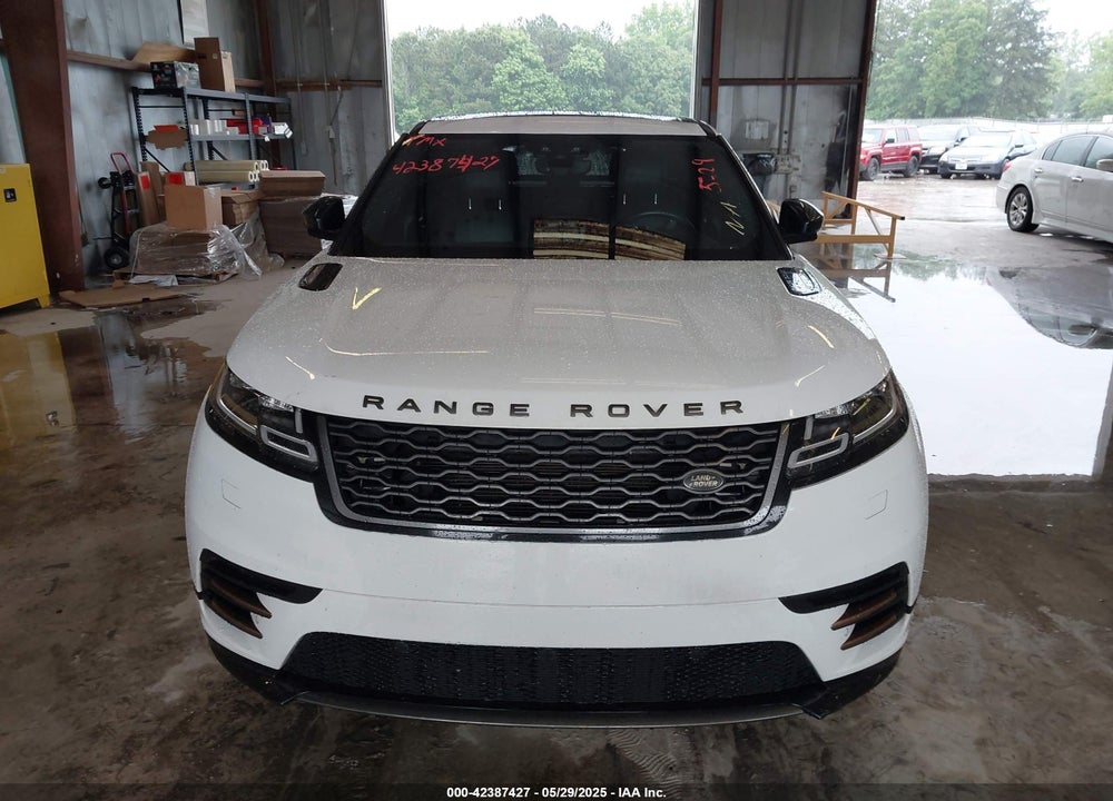2018 LAND ROVER RANGE ROVER VELAR VIN: SALYL2RVXJA712573