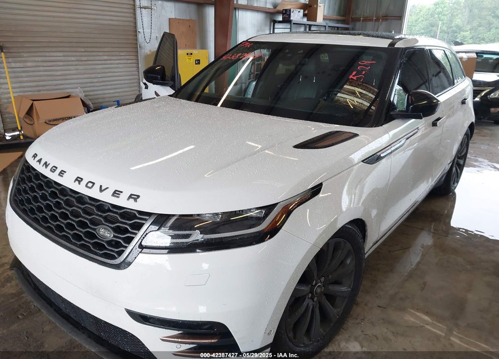 2018 LAND ROVER RANGE ROVER VELAR VIN: SALYL2RVXJA712573