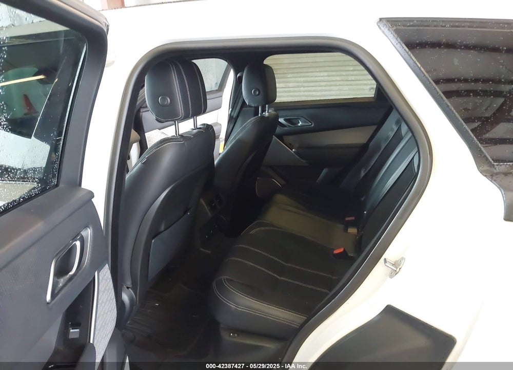2018 LAND ROVER RANGE ROVER VELAR VIN: SALYL2RVXJA712573