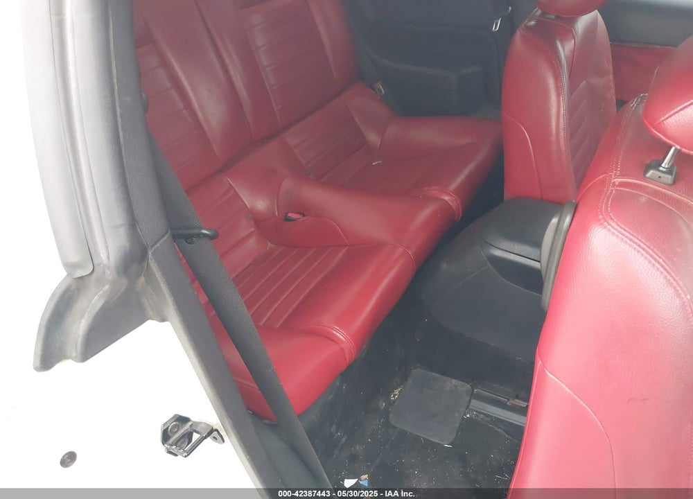 2005 FORD MUSTANG GT DELUXE/GT PREMIUM VIN: 1ZVFT82H155215011