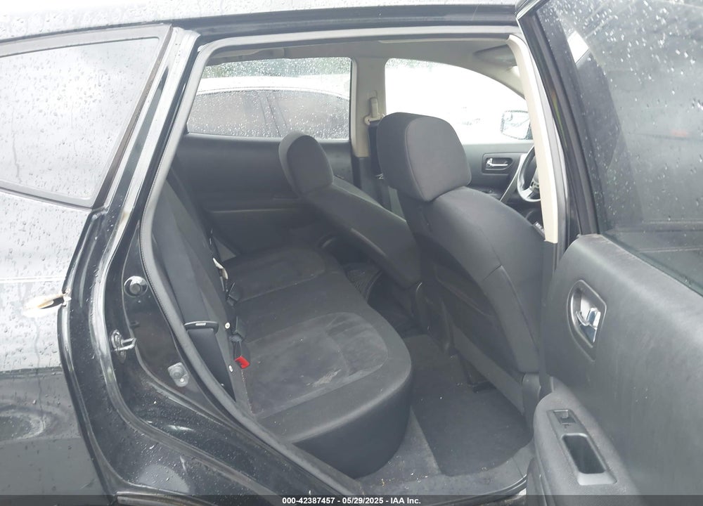 2010 NISSAN ROGUE VIN: JN8AS5MT6AW011314