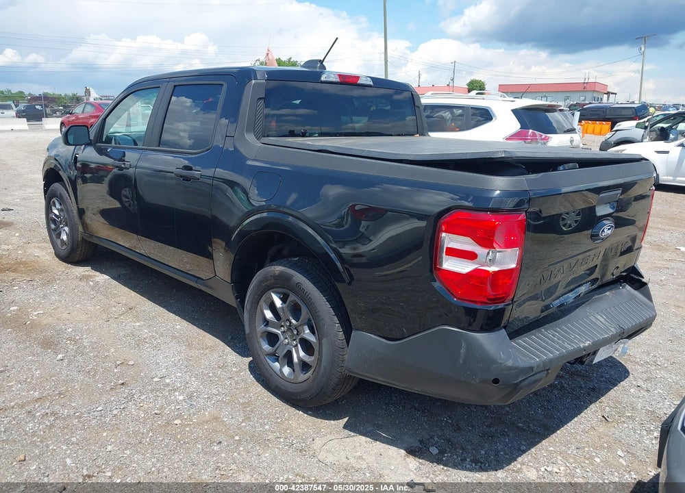 2025 FORD MAVERICK XLT VIN: 3FTTW8H30SRA30269
