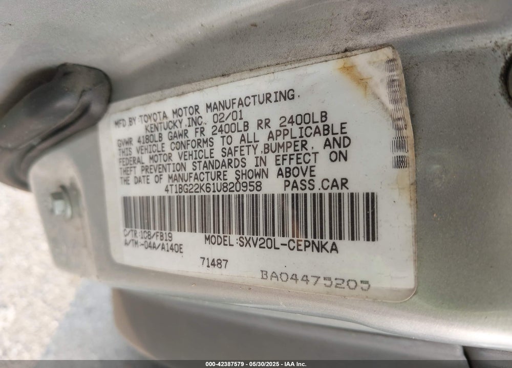 2001 TOYOTA CAMRY LE VIN: 4T1BG22K61U820958