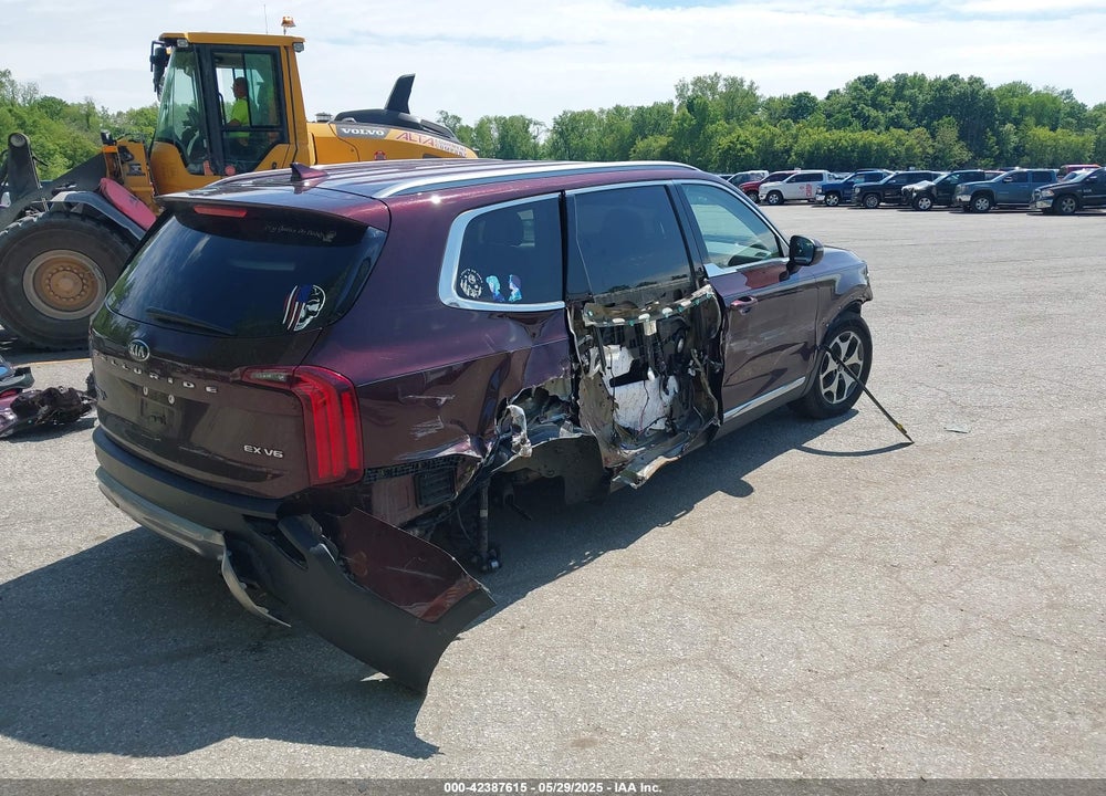 2020 KIA TELLURIDE VIN: 5XYP3DHC9LG003327