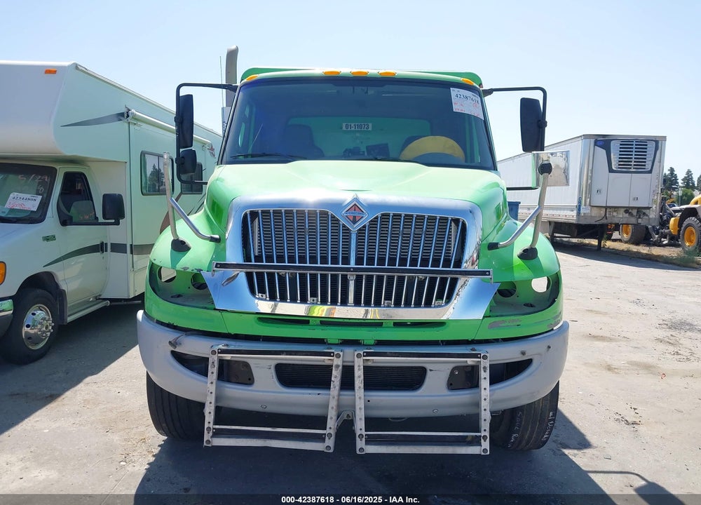 2011 INTERNATIONAL 4000 4300 VIN: 1HTMMAAN6BJ421680