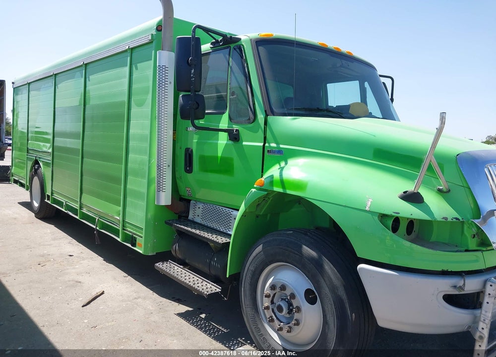 2011 INTERNATIONAL 4000 4300 VIN: 1HTMMAAN6BJ421680