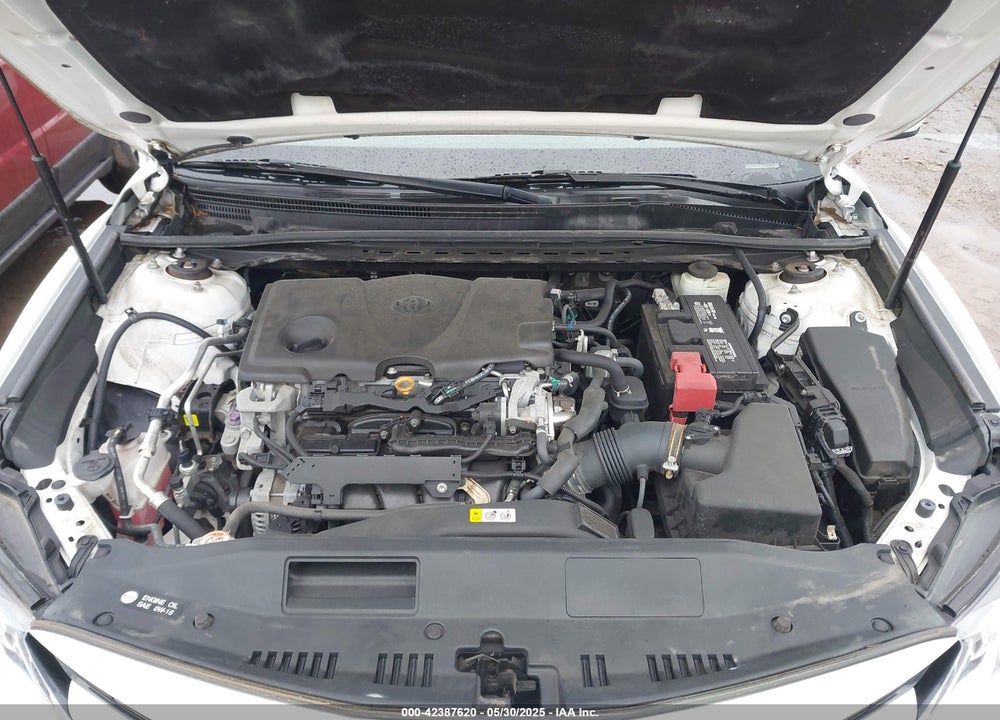 2018 TOYOTA CAMRY VIN: 4T1B11HK0JU136376