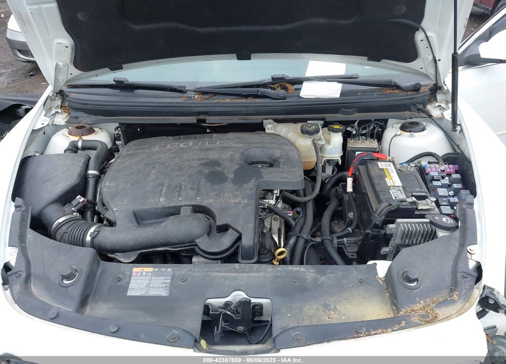 2011 CHEVROLET MALIBU VIN: 1G1ZC5E19BF140053