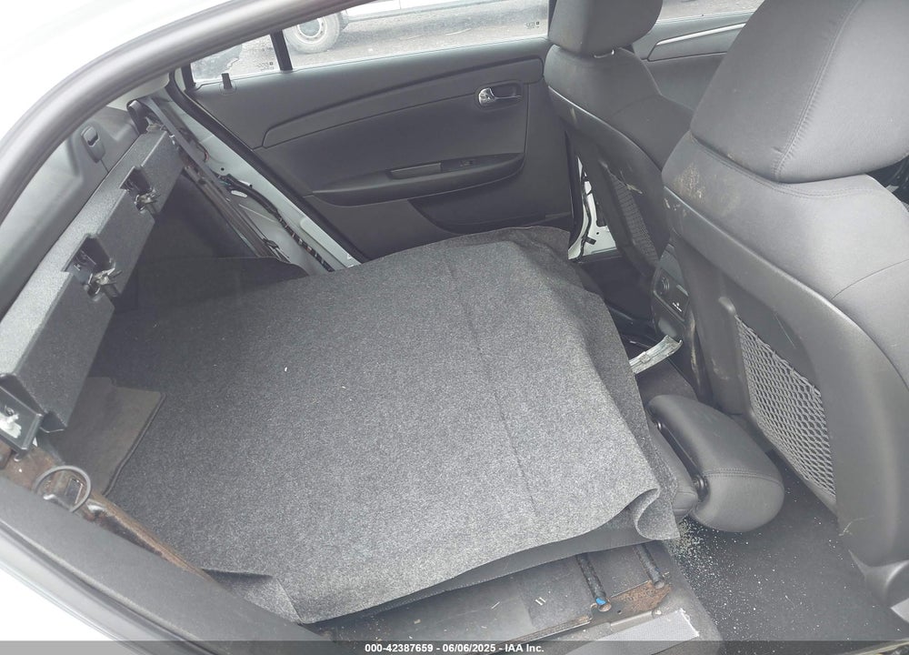 2011 CHEVROLET MALIBU VIN: 1G1ZC5E19BF140053