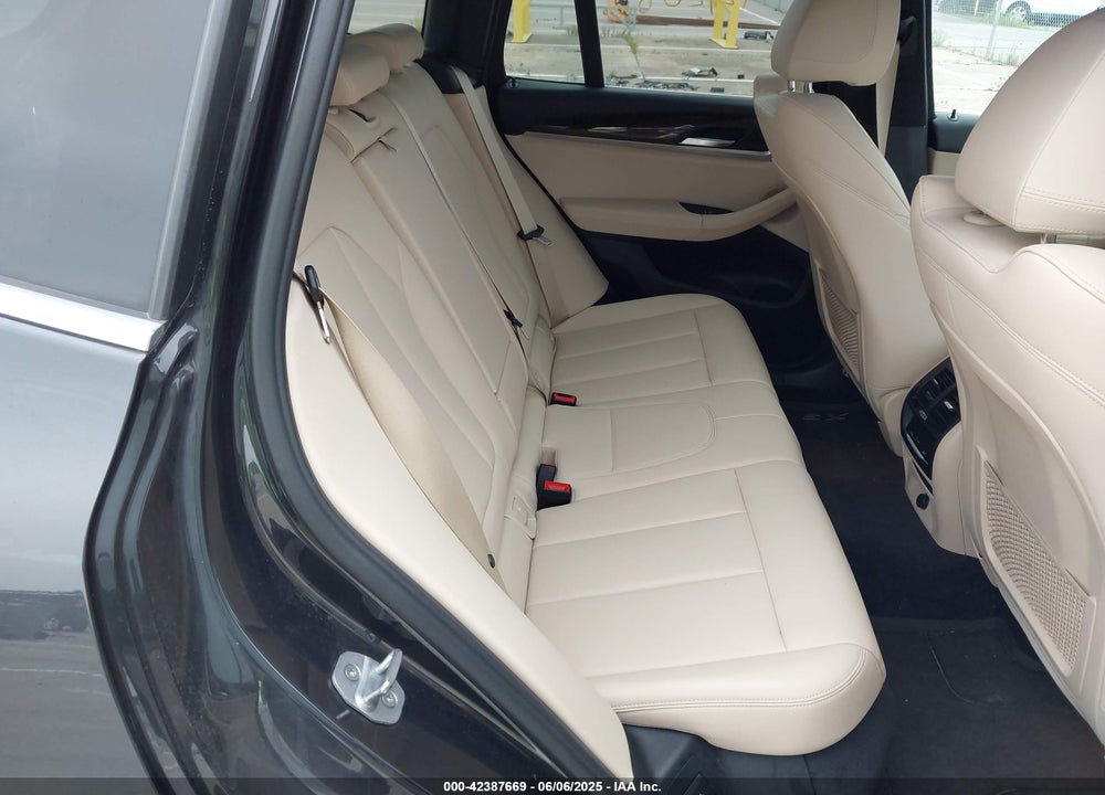 2019 BMW X3 VIN: 5UXTR9C5XKLD98464