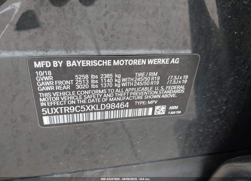 2019 BMW X3 VIN: 5UXTR9C5XKLD98464