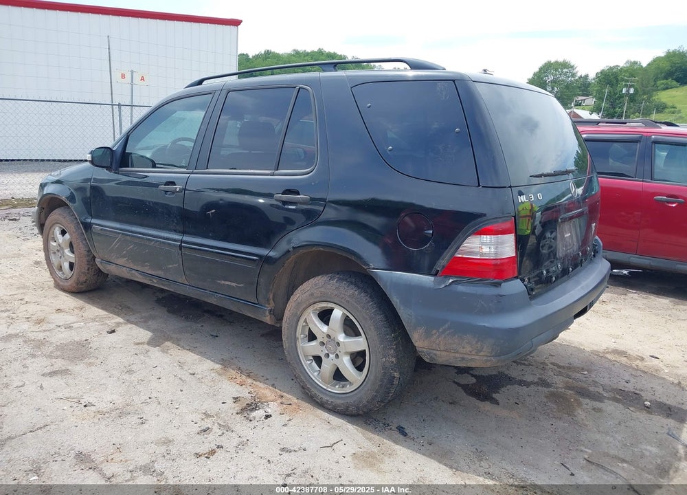 2004 MERCEDES-BENZ ML 350 VIN: 4JGAB57E64A490064