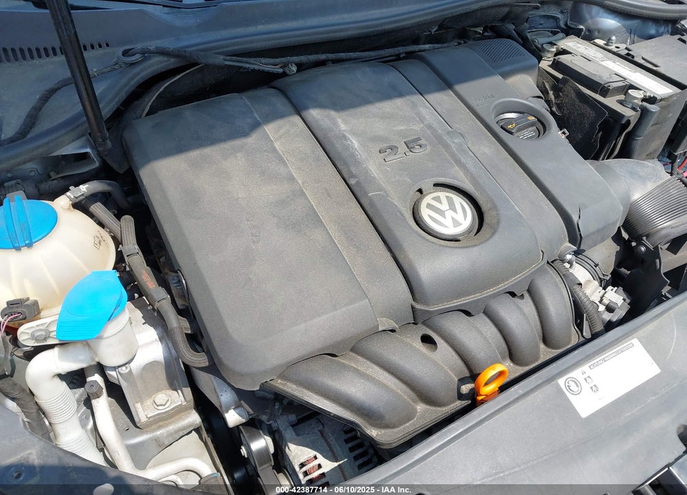 2013 VOLKSWAGEN JETTA SPORTWAGEN 2.5L S VIN: 3VWPP7AJ5DM674235