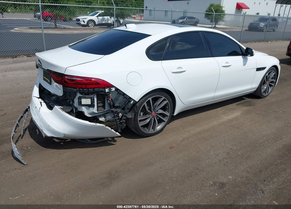 2022 JAGUAR XF VIN: SAJBG4FX6NCY91189