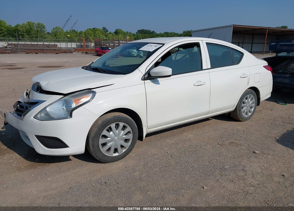 2017 NISSAN VERSA 1.6 S+ VIN: 3N1CN7AP0HL822124