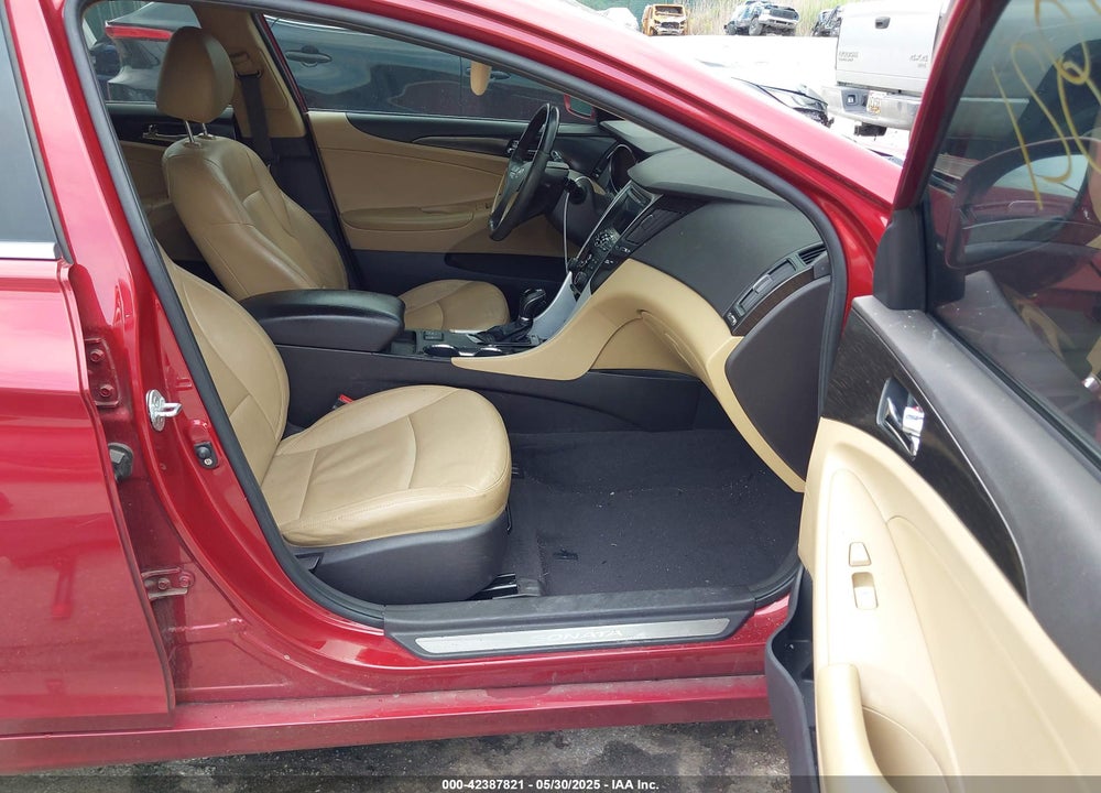 2011 HYUNDAI SONATA VIN: 5NPEC4AC5BH224061