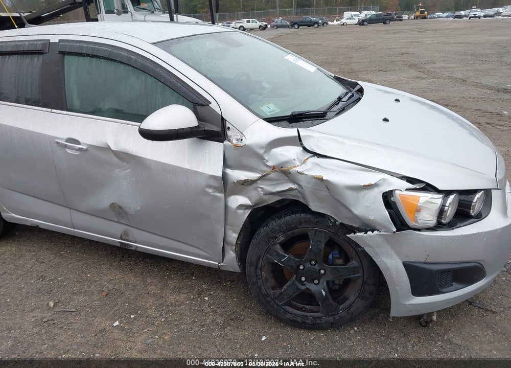 2012 CHEVROLET SONIC VIN: 1G1JE6SHXC4137951