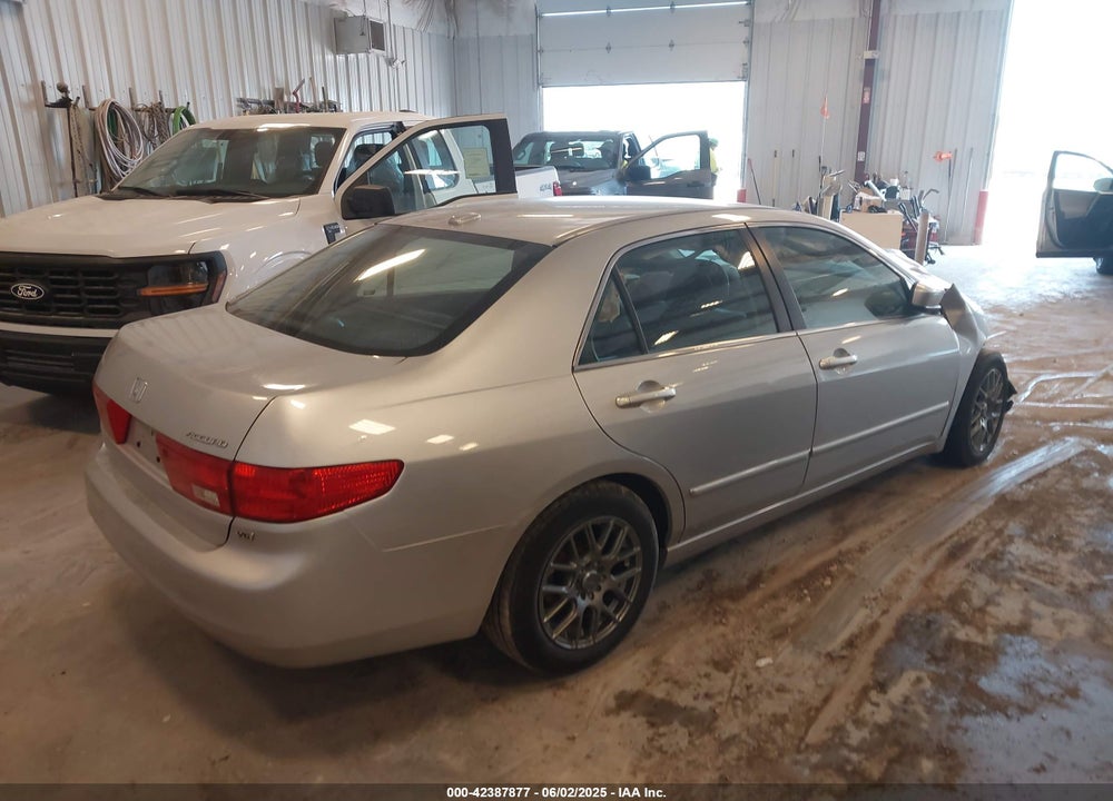 2005 HONDA ACCORD 3.0 EX VIN: 1HGCM66555A056798