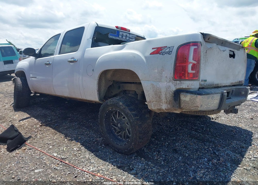 2008 GMC SIERRA 1500 SLE2 VIN: 2GTEK133081235896