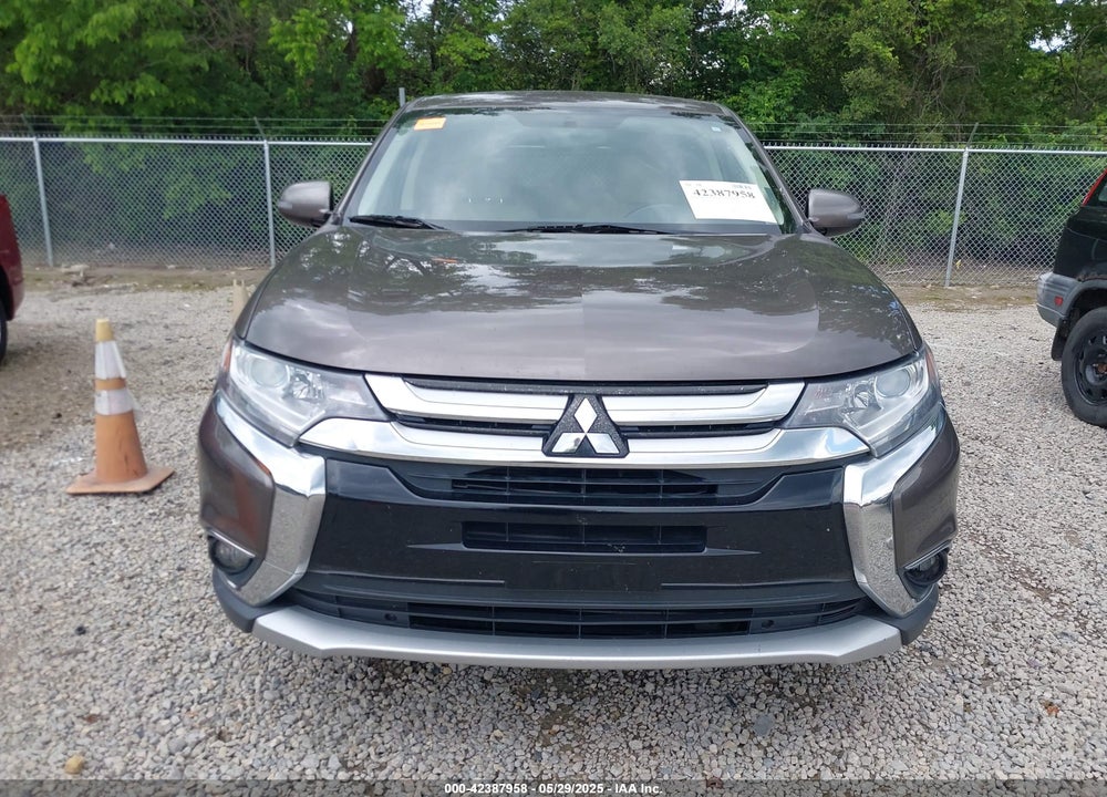 2018 MITSUBISHI OUTLANDER VIN: JA4AD3A34JZ065816