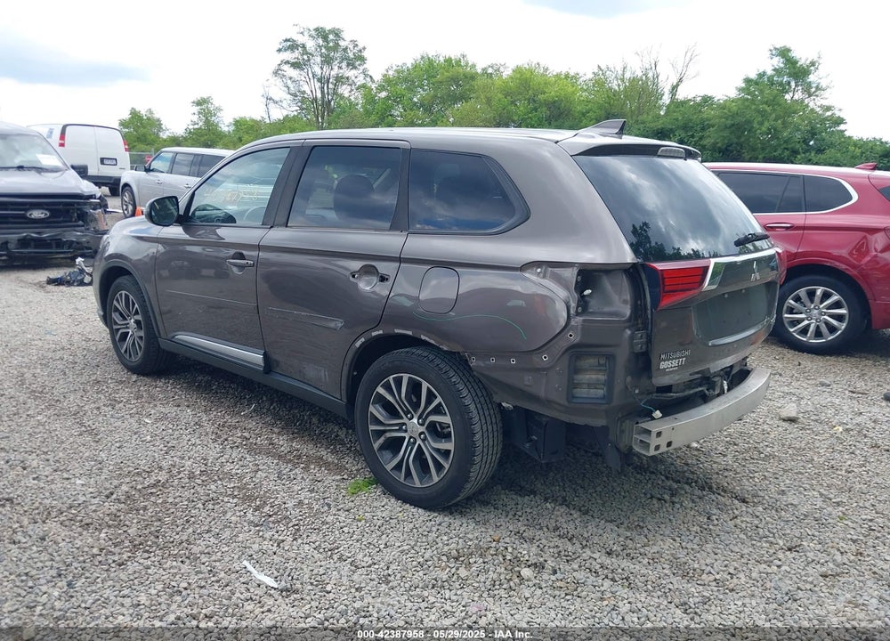 2018 MITSUBISHI OUTLANDER VIN: JA4AD3A34JZ065816