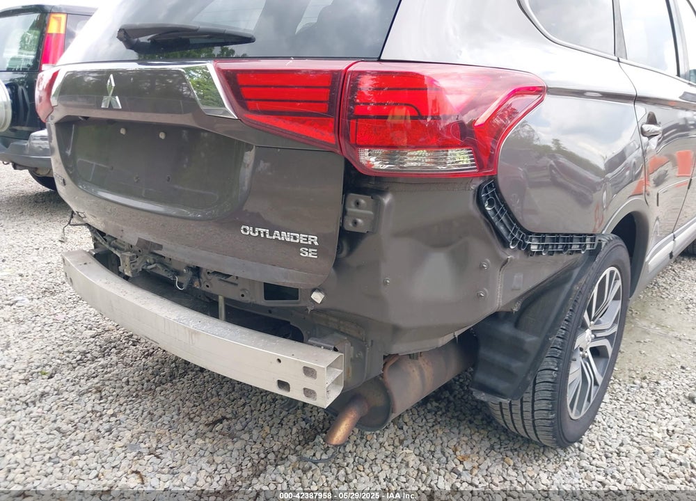 2018 MITSUBISHI OUTLANDER VIN: JA4AD3A34JZ065816