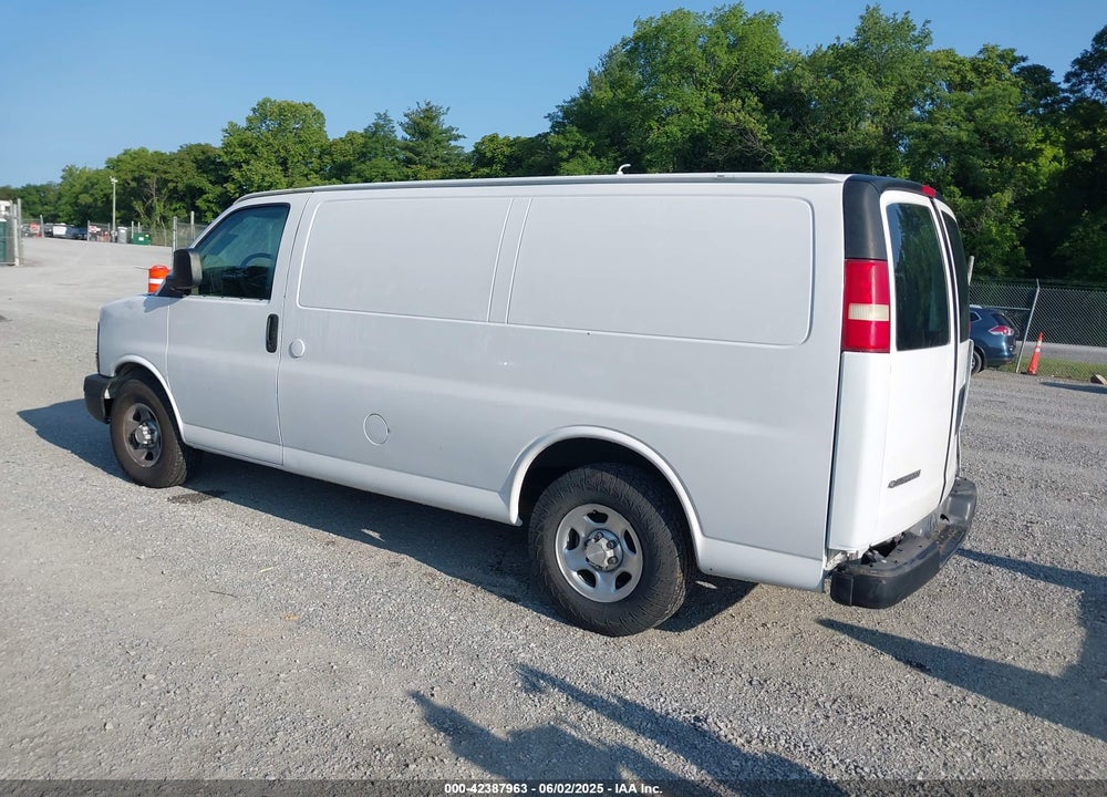 2007 CHEVROLET EXPRESS VIN: 1GCFG15X571217145