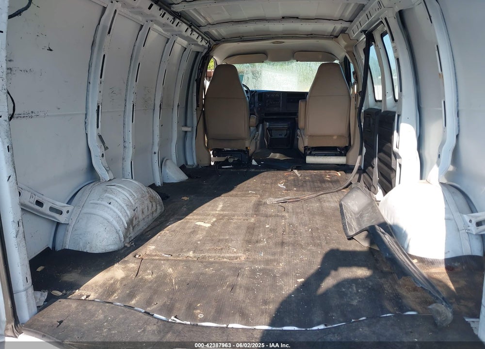 2007 CHEVROLET EXPRESS VIN: 1GCFG15X571217145