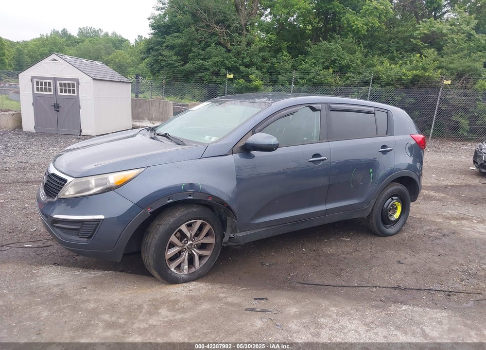 2016 KIA SPORTAGE VIN: KNDPB3AC0G7818817