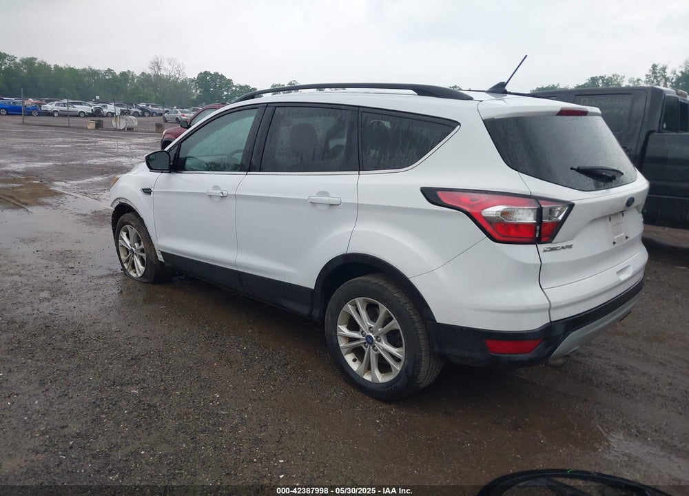 2018 FORD ESCAPE VIN: 1FMCU0HD7JUA61943