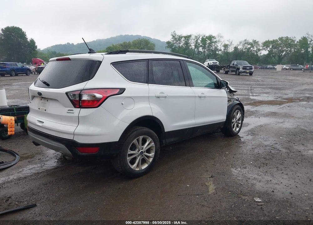 2018 FORD ESCAPE VIN: 1FMCU0HD7JUA61943