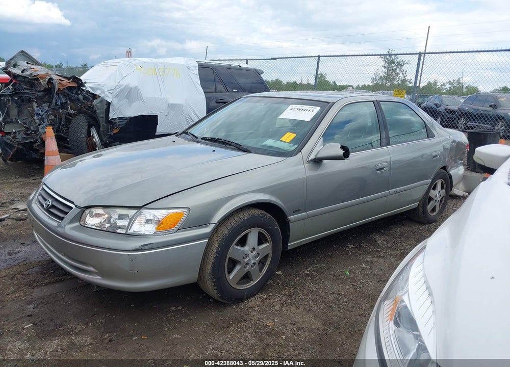 2001 TOYOTA CAMRY LE VIN: JT2BG22K410587070