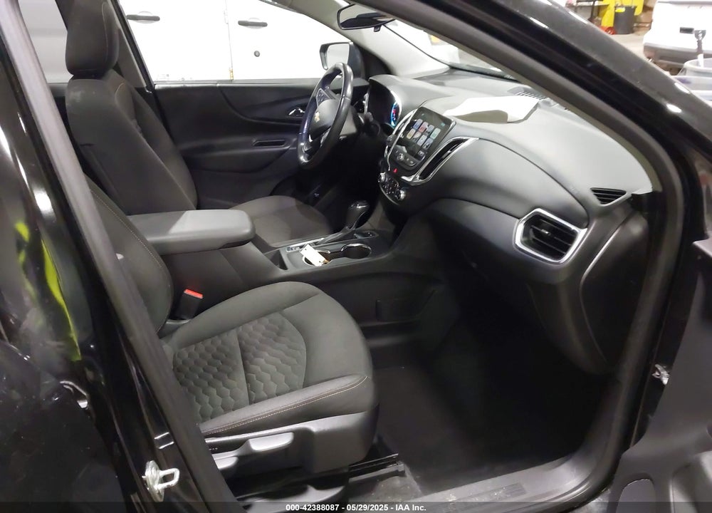 2018 CHEVROLET EQUINOX LT VIN: 2GNAXTEX2J6309721